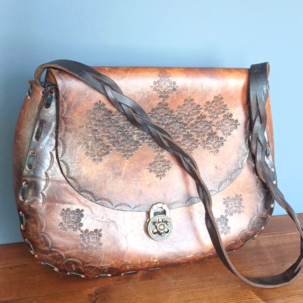 Leather bag - Picture 1 of 16